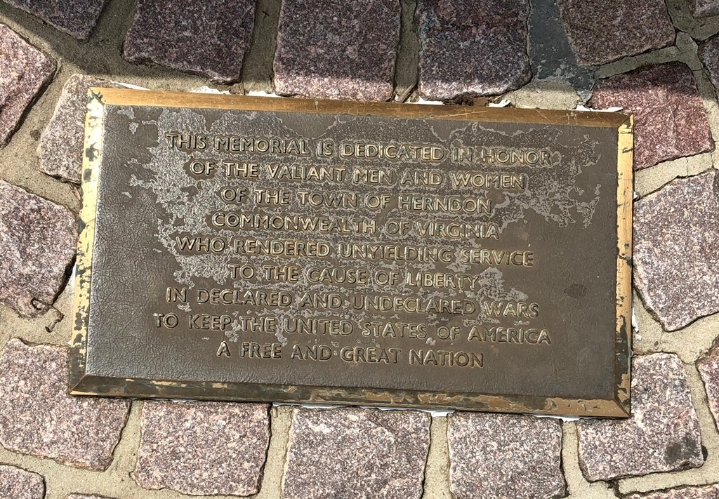 TOWN OF HERNDON VETERANS MEMORIAL PLAQUE