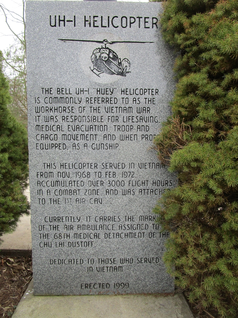 UH-1 HELICOPTER WAR MEMORIAL STONE