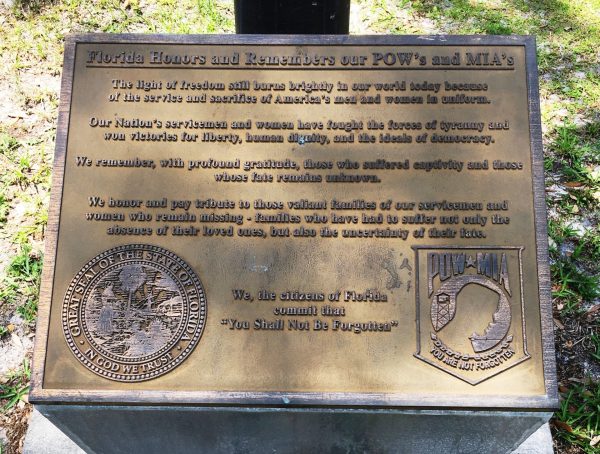 FLORIDA HONORS AND REMEMBERS OUR POW’S AND MIA’S MEMORIAL PLAQUE LONGWOOD