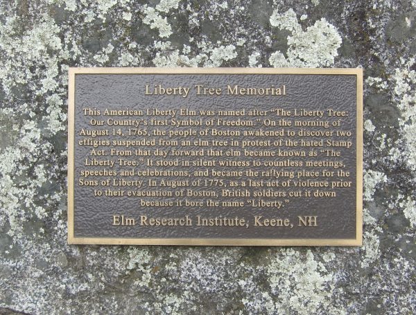 LOOMIS LIBERTY TREE MEMORIAL PLAQUE