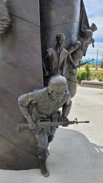 NORTHGLENN VETERANS MEMORIAL SCULPTURED PANEL B