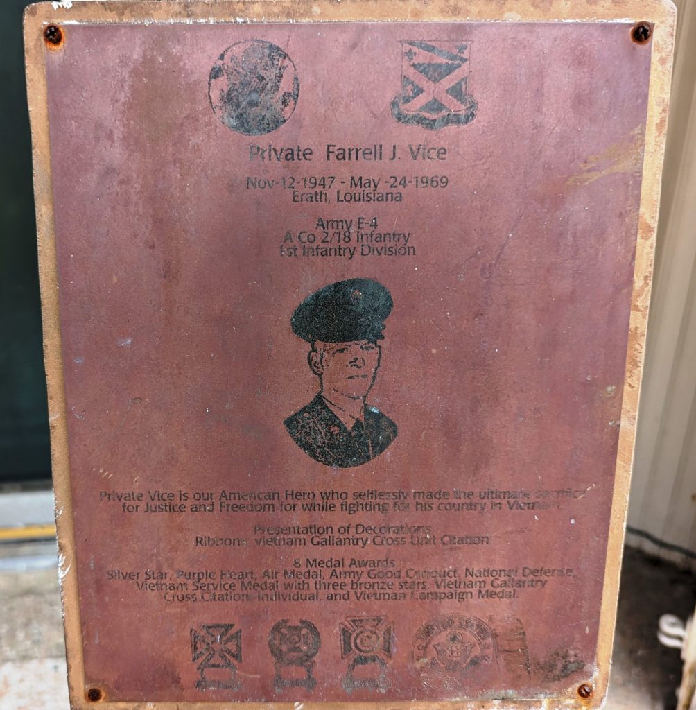 PRIVATE FARRELL J. VICE WAR MEMORIAL PLAQUE
