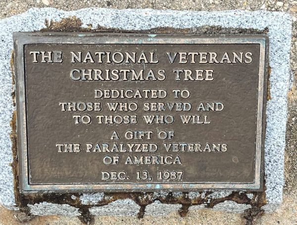 THE NATIONAL VETERANS CHRISTMAS TREE MEMORIAL PLAQUE