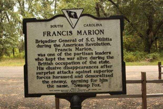 FRANCIS MARION REVOLUTIONARY WAR MEMORIAL MARKER