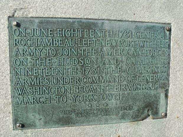 GENERAL ROCHAMBEAU WAR MEMORIAL STATUE PLAQUE