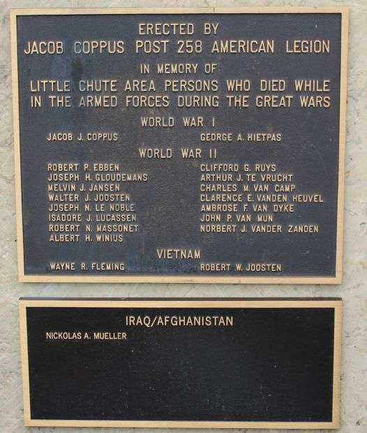 LITTLE CHUTE AREA VETERANS MEMORIAL PLAQUE