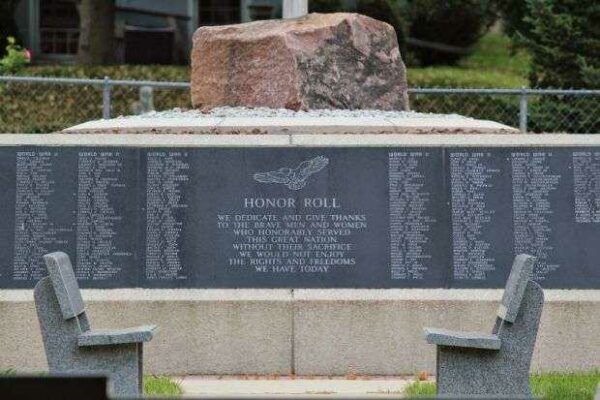 WONEWOC AREA VETERANS MEMORIAL HONOR ROLL PLAQUE