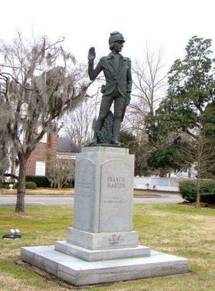 FRANCIS MARION REVOLUTIONARY WAR MEMORIAL STATUE