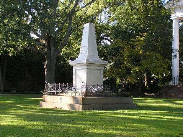 TO DE KALB REVOLUTIONARY WAR MEMORIAL