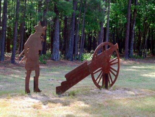 THE ARTILLERY REVOLUTIONARY WAR MEMORIAL SILHOUTTE