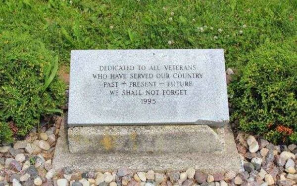 FOND DU LAC SECOND WAR VETERANS MEMORIAL