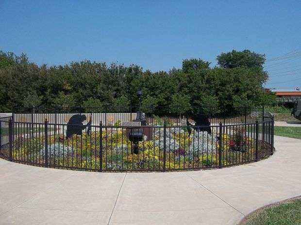 DEL CITY FALLEN SOLDIER BATTLE CROSS MEMORIAL