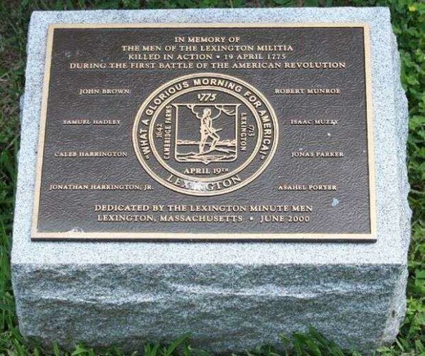 THE MEN OF THE LEXINGTON MILITIA MEMORIAL TREE PLAQUE