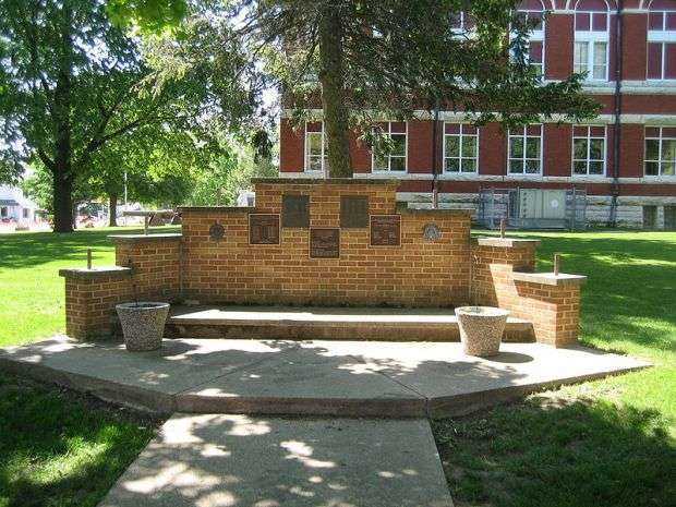 OREGON’S WAR MEMORIAL