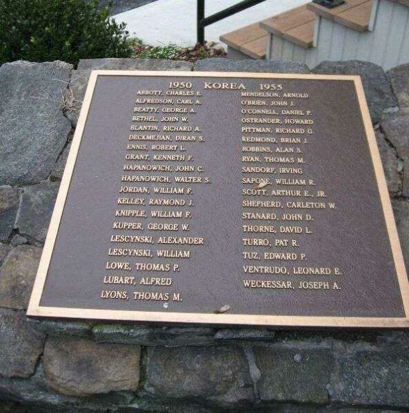 SHERMAN VETERANS MEMORIAL KOREAN WAR PLAQUE