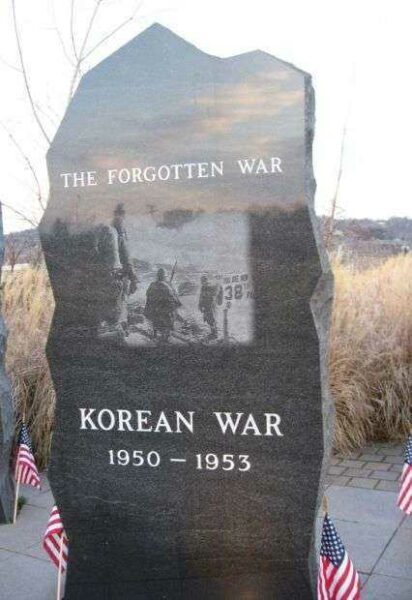 SHELTON VETERANS MEMORIAL KOREAN WAR STONE FRONT