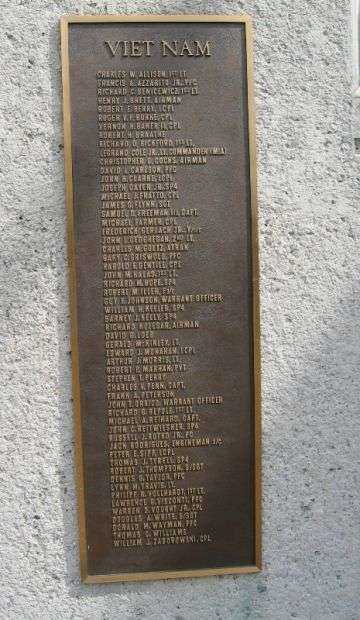 DANBURY VETERANS MEMORIAL VIET NAM WAR PLAQUE