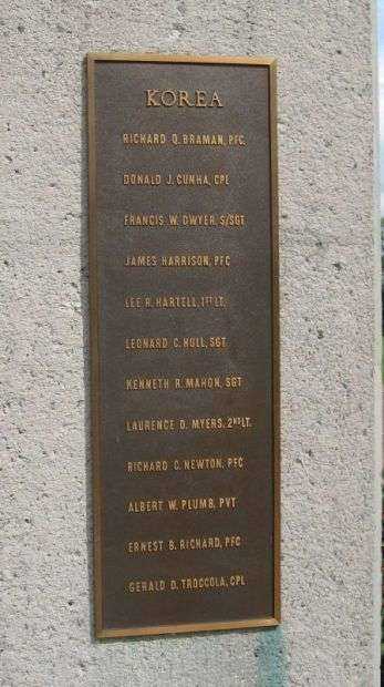 DANBURY VETERANS MEMORIAL KOREAN WAR PLAQUE