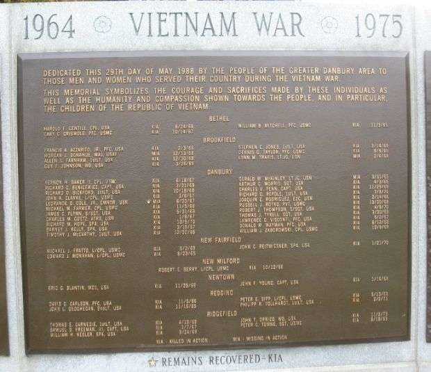 DANBURY AREA VIETNAM WAR MEMORIAL PLAQUE A