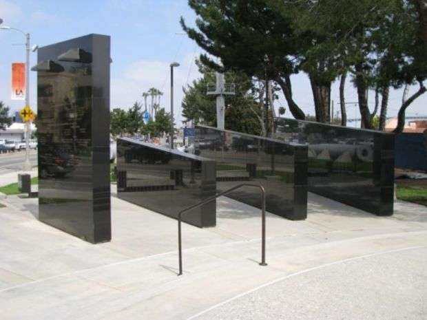 AMERICAN MERCHANT MARINE VETERANS  WALL OF HONOR MEMORIAL