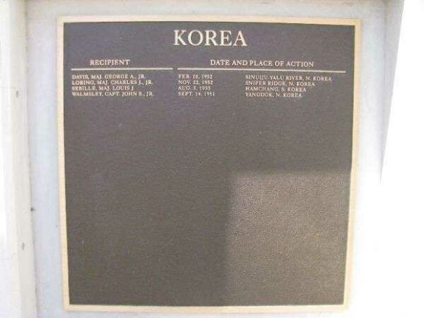 EDWARDS AFB MEDAL OF HONOR KOREAN WAR MEMORIAL PLAQUE