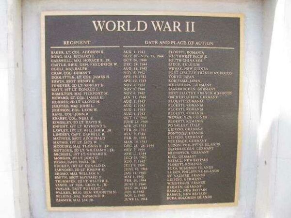 EDWARDS AFB MEDAL OF HONOR WORLD WAR II MEMORIAL PLAQUE