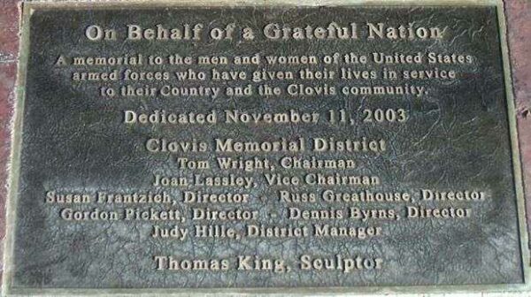 CLOVIS VETERANS MEMORIAL PLAQUE