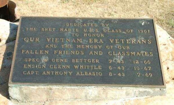 BRET HARTE U.H.S. CLASS OF 1961 VIETNAM ERA VETERANS MEMORIAL