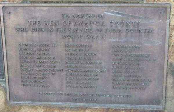 AMADOR COUNTY WAR MEMORIAL WORLD WAR II PLAQUE