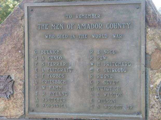 AMADOR COUNTY WAR MEMORIAL WORLD WAR I PLAQUE