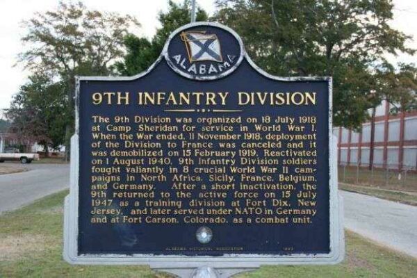 9TH INFANTRY DIVISION WAR MEMORIAL MARKER
