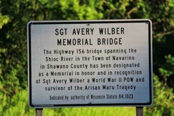 SGT AVERY WILBER MEMORIAL BRIDGE PLAQUE