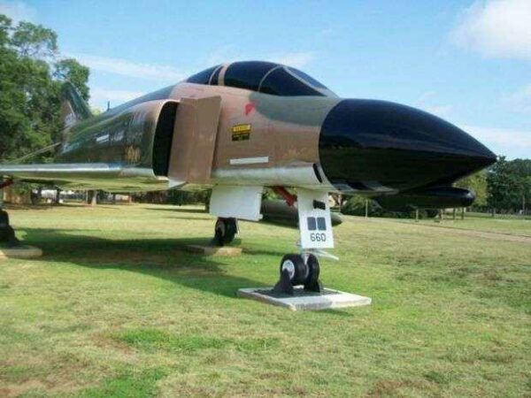 MCDONNELL DOUGLAS F-4D “PHANTOM II” MEMORIAL AIRCRAFT