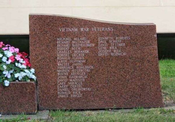 MARATHON COUNTY VIETNAM WAR VETERANS MEMORIAL