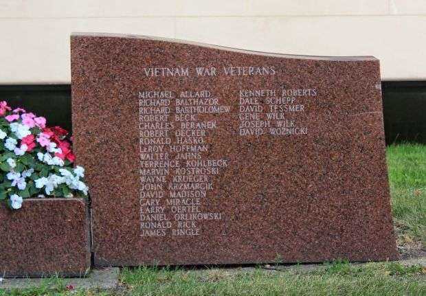 MARATHON COUNTY VIETNAM WAR VETERANS MEMORIAL