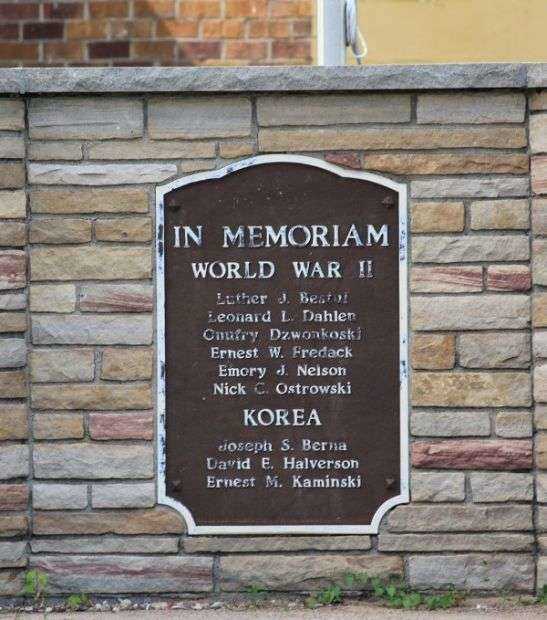 AMERICAN LEGION POST 509 WAR MEMORIAL CENTER PLAQUE