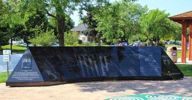 LAO, HMONG AND AMERICAN VETERANS MEMORIAL WALL ONE BACK