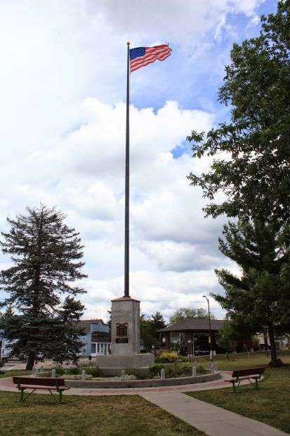 PORTAGE COUNTY WORLD WAR I HONOR ROLL MEMORIAL FLAGPOLE