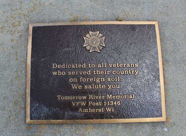 AMHERST VETERANS MEMORIAL FLAGPOLE PLAQUE B