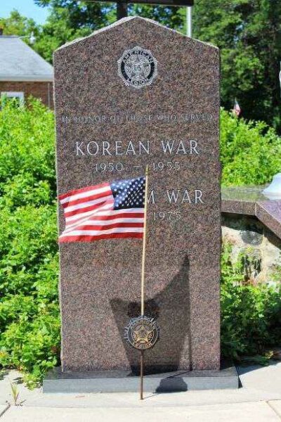 CEDARBURG LEGION MEMORIAL PARK STONE B