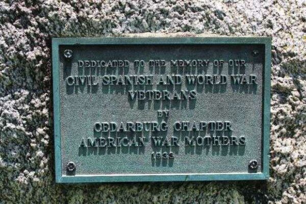 AMERICAN WAR MOTHERS VETERANS MEMORIAL PLAQUE