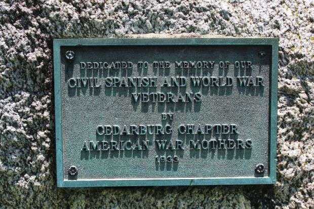 AMERICAN WAR MOTHERS VETERANS MEMORIAL PLAQUE