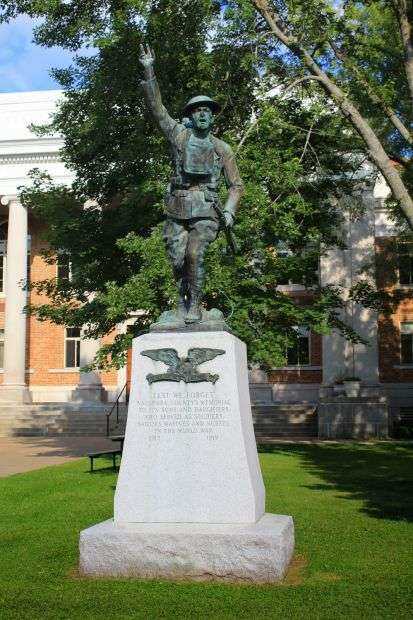 WAUSHARA COUNTY WORLD WAR I MEMORIAL