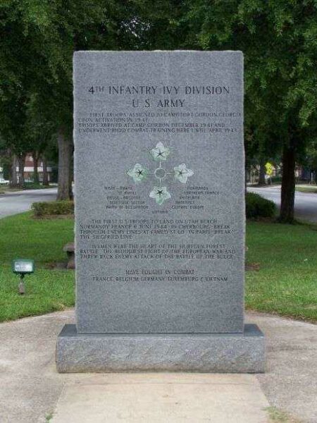 4TH INFANTRY (IVY) DIVISION U.S. ARMY MEMORIAL