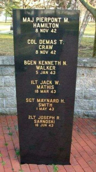 VALOR PARK MEDAL OF HONOR MEMORIAL PANEL B