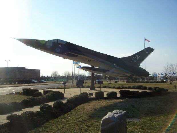 REPUBLIC F-105D THUNDERCHIEF DISTRICT OF COLUMBIA MEMORIAL AIRCRAFT