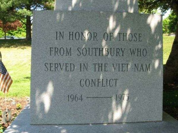 SOUTHBURY VETERANS MEMORIAL FACE STONE B