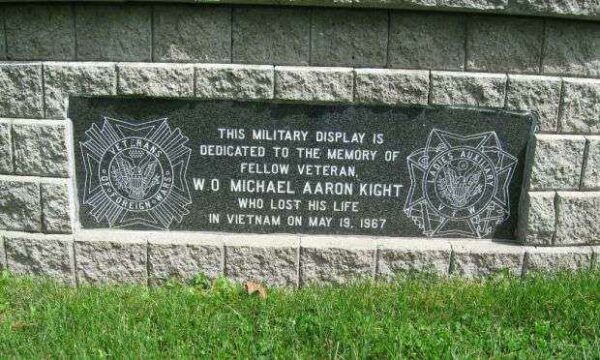 W.O. MICHAEL AARON KNIGHT HELICOPTER MEMORIAL PLAQUE