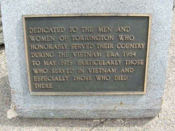 TORRINGTON VIETNAM ERA MEMORIAL PLAQUE