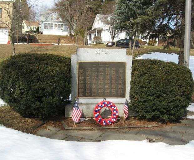 PLYMOUTH VIETNAM VETERANS MEMORIAL